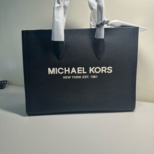 Michael kors tote bag